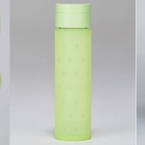 LULULEMON green pure focus glass water bottle